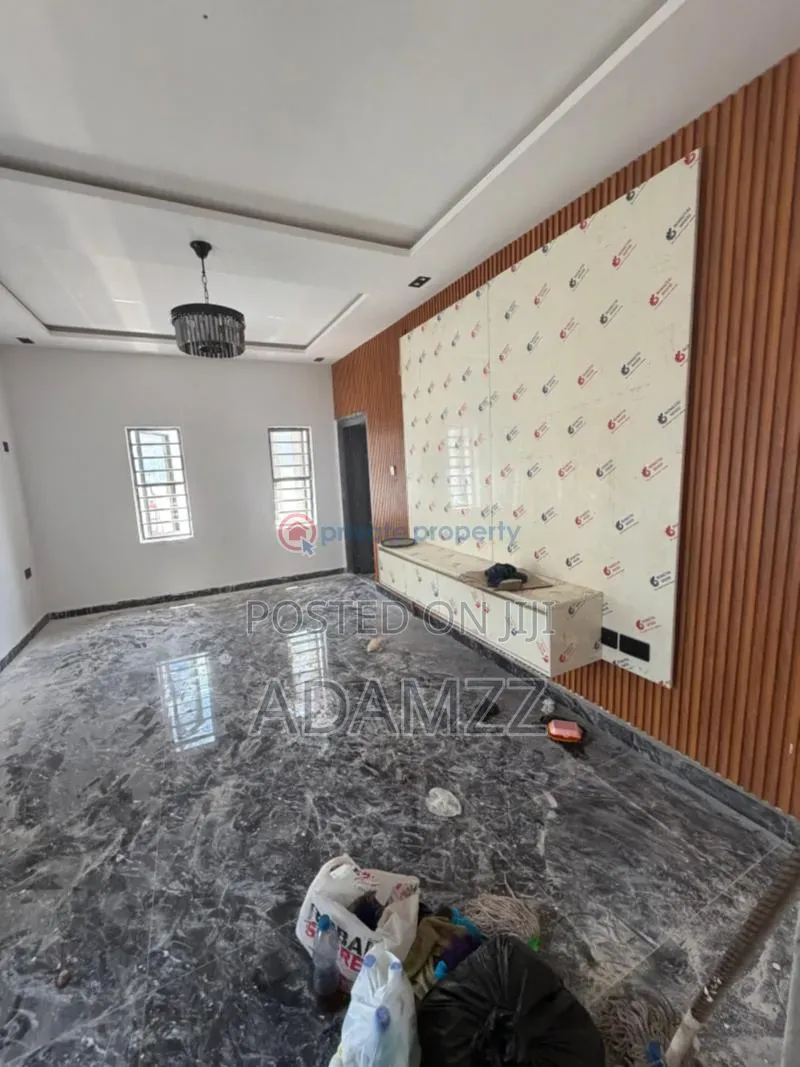 4bdrm Bungalow in Legacy Estate, Enugu for sale in Enugu