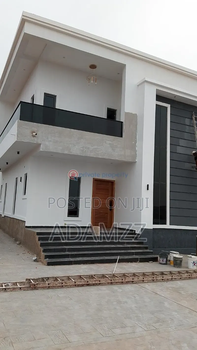 4bdrm Duplex in Centenary City, Enugu for sale in Enugu