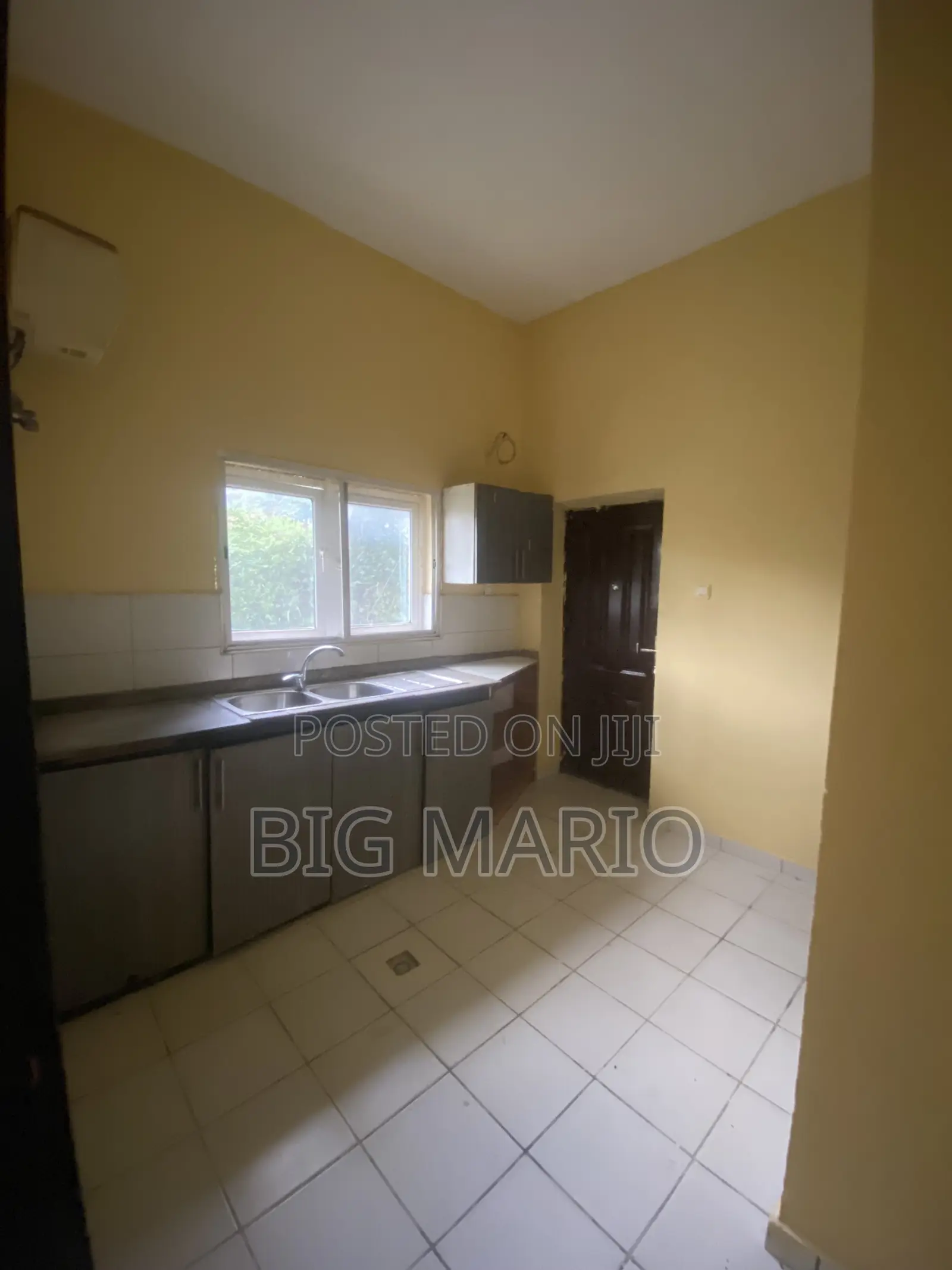 3bdrm Block of Flats in Guzape Main for rent in Guzape District