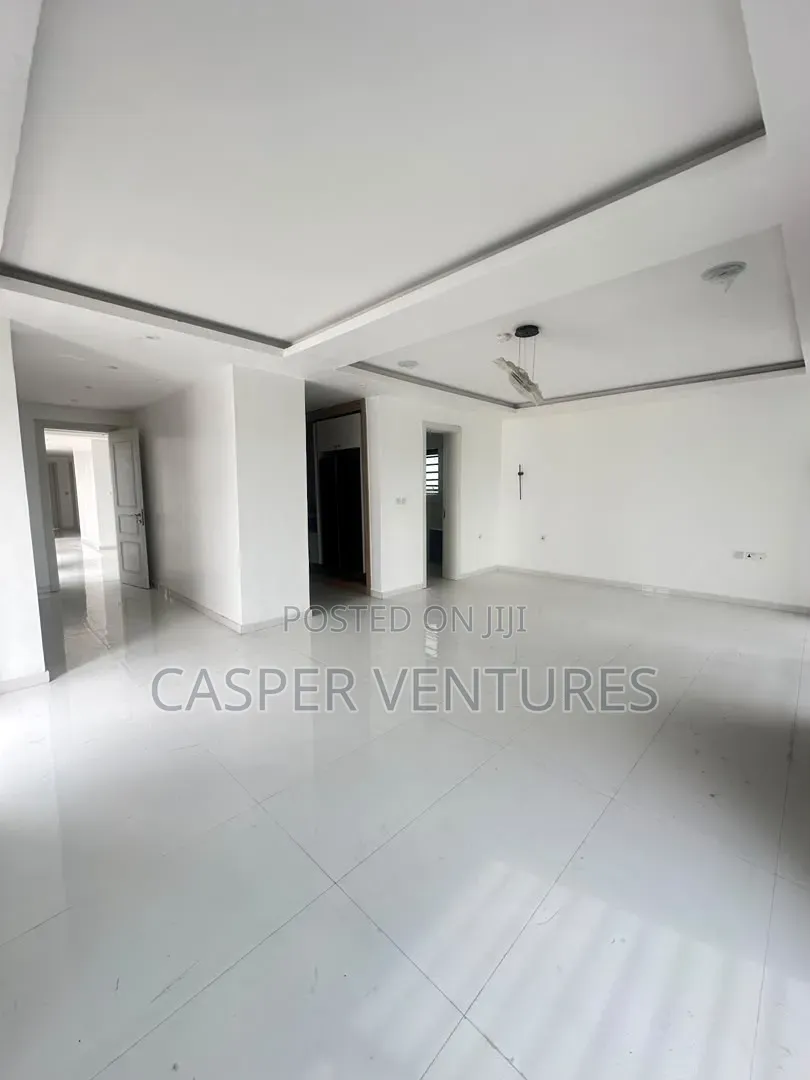 5bdrm Duplex in Royal Garden Estate, Ado / Ajah for sale in Ado / Ajah