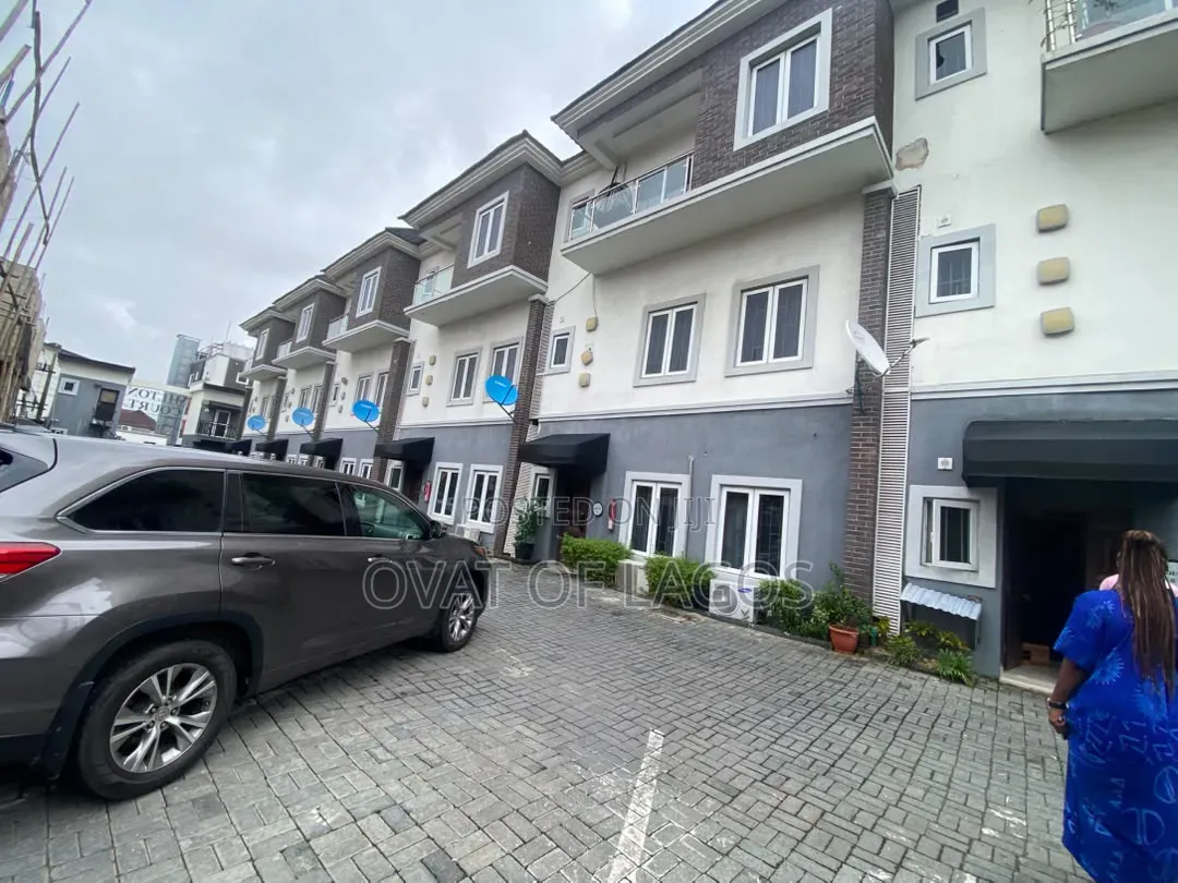 4bdrm Duplex in Ikate for rent in Ikate
