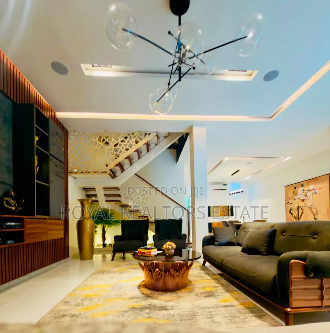 Furnished 5bdrm Townhouse / Terrace in Guzape District for rent in Guzape District