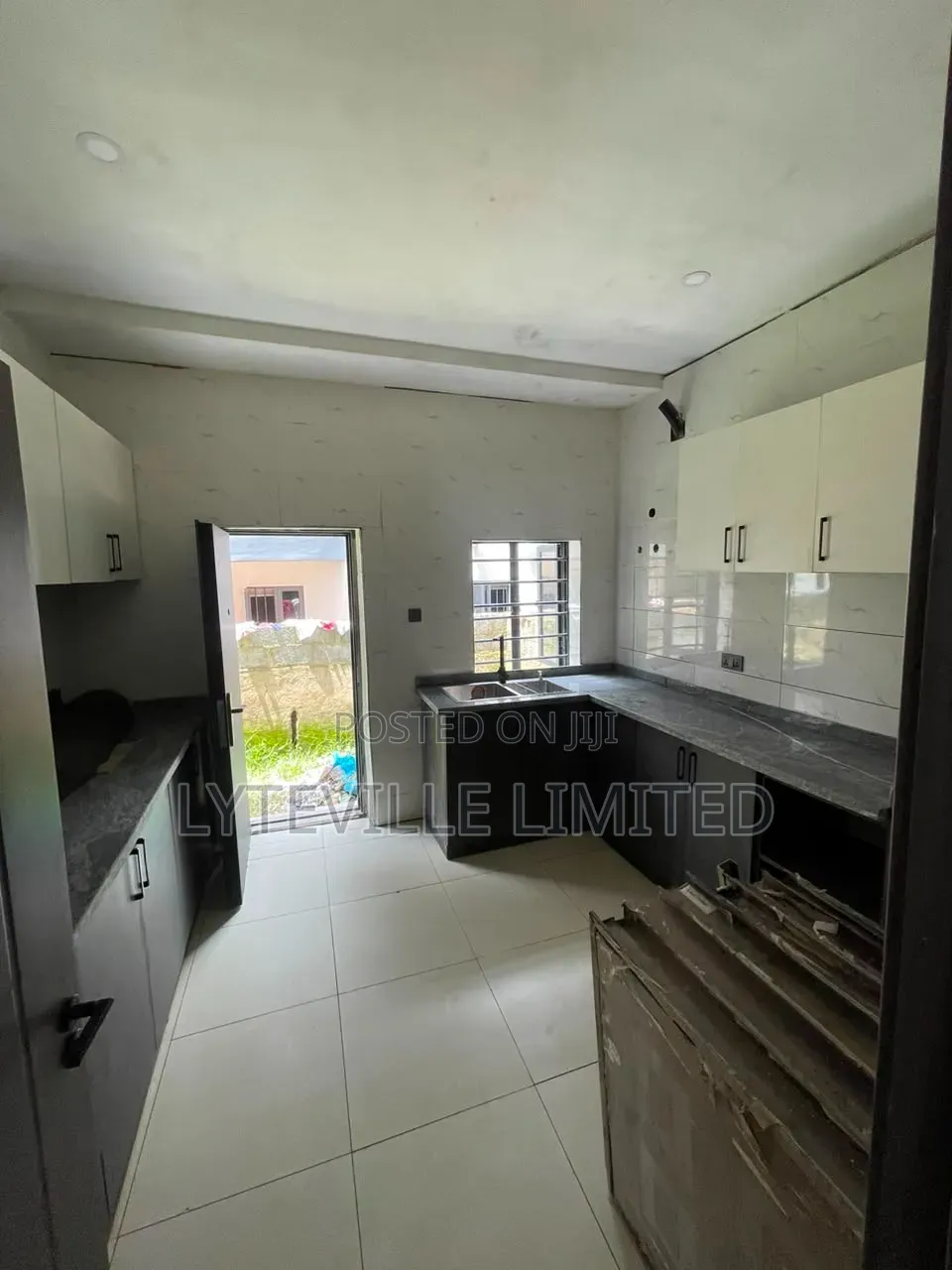3bdrm Duplex in Kubwa for sale in Kubwa