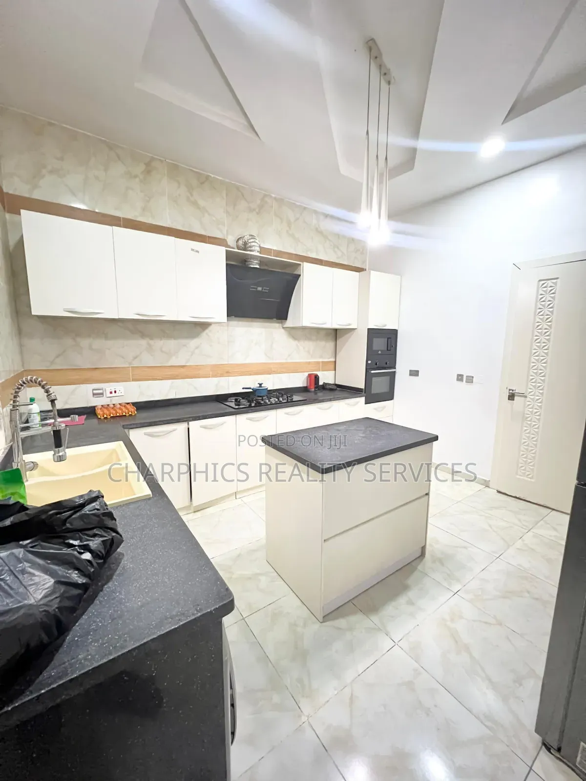 Furnished 4bdrm Duplex in Lekki Phase 2 for rent in Lekki Phase 2