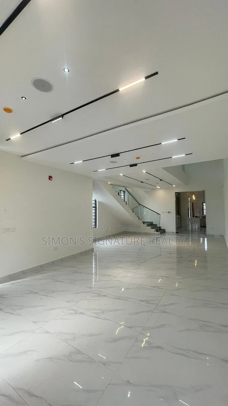 4bdrm House in Ikota for sale in Ikota