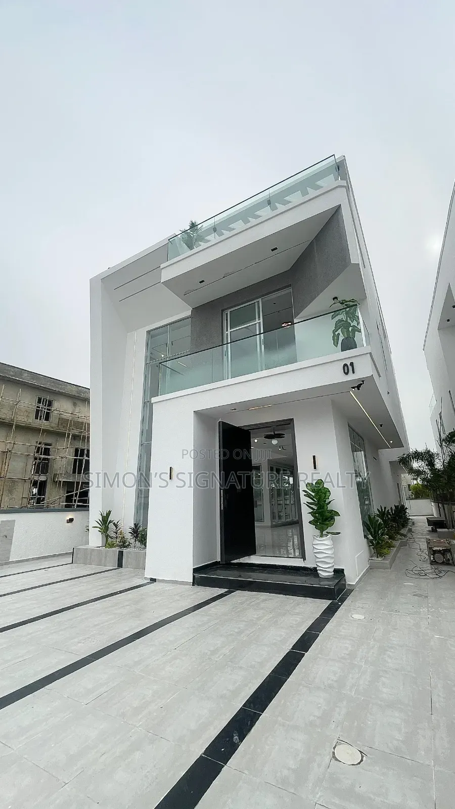 5bdrm Duplex in Pinnock Estate, Osapa london for sale in Osapa london