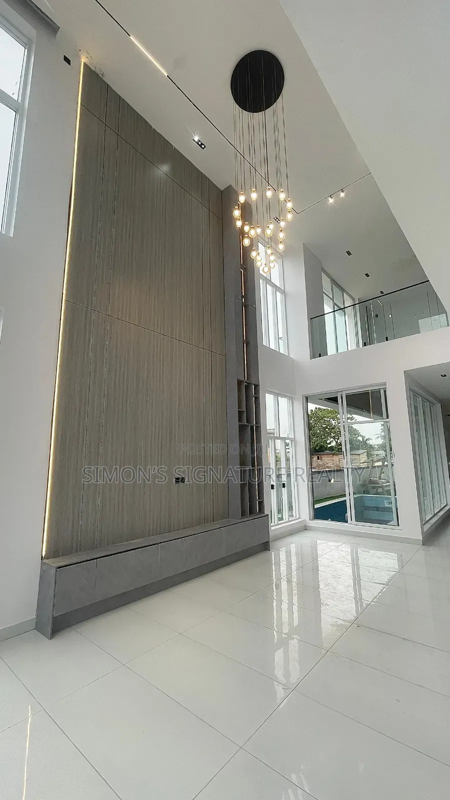 5bdrm Duplex in Pinnock Estate, Osapa london for sale in Osapa london