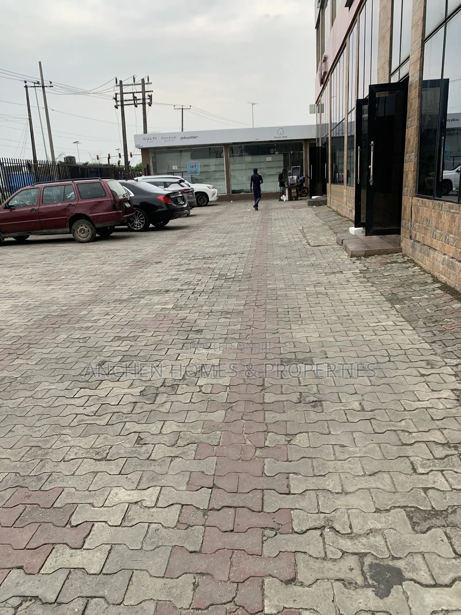 Commercial Shop for Rent in Lekki