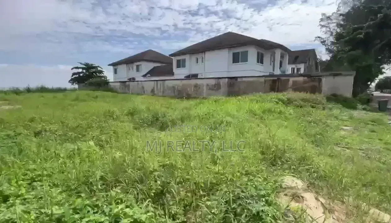 VGC Estate: 1,678sqm Waterfront Land in VGC / Ajah