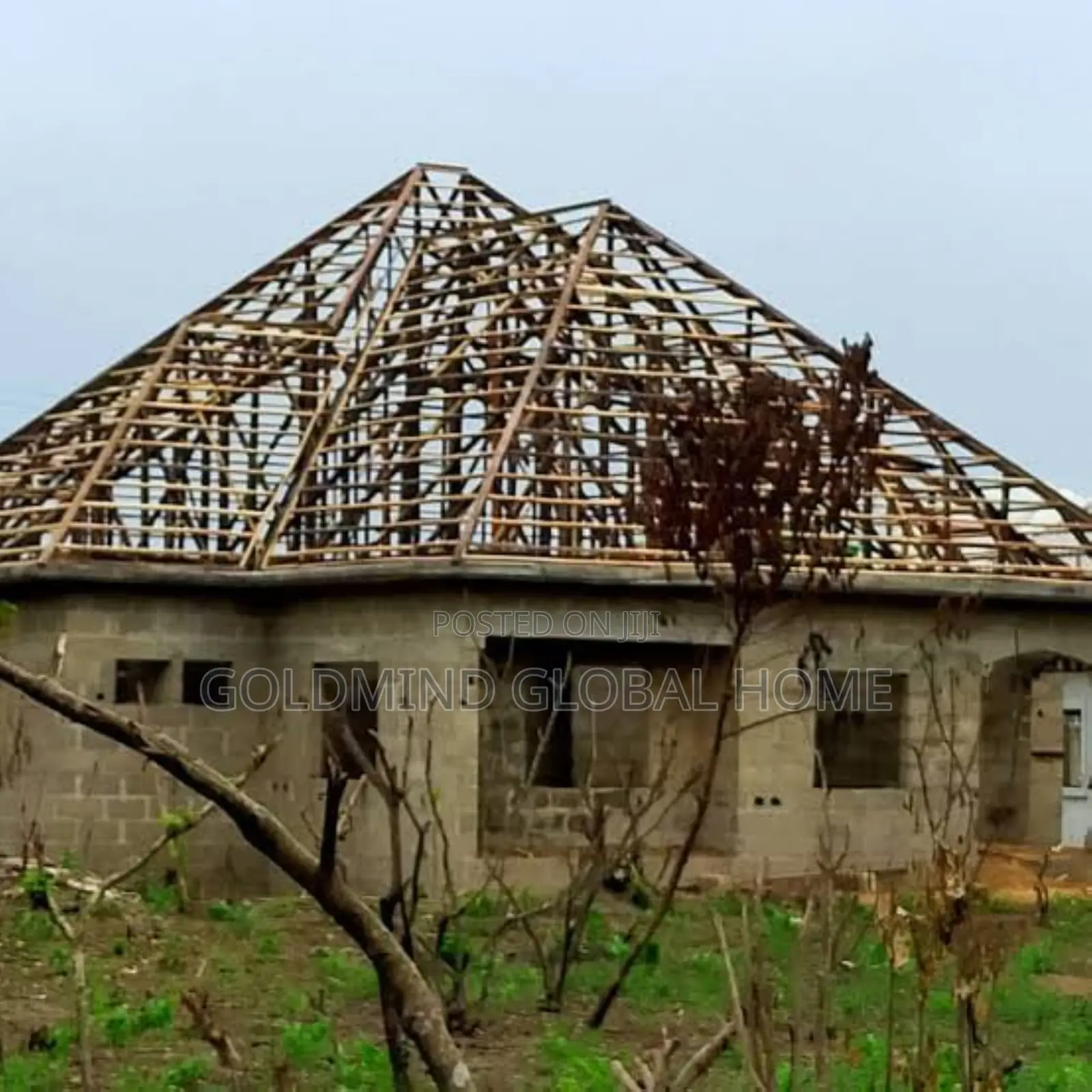 4bdrm Bungalow in Lugbe District. for sale in Sabon Lugbe