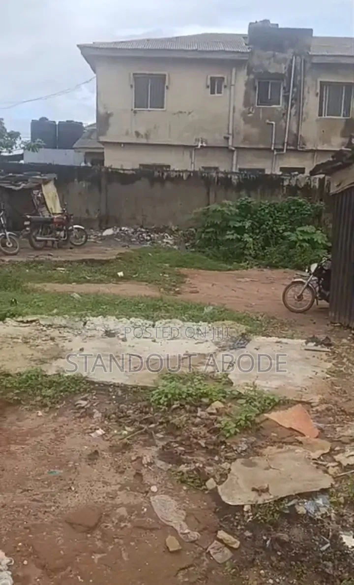 Cornerpiece Half Plot of Land Good for Commercial or Residential in Shomolu / Shomolu