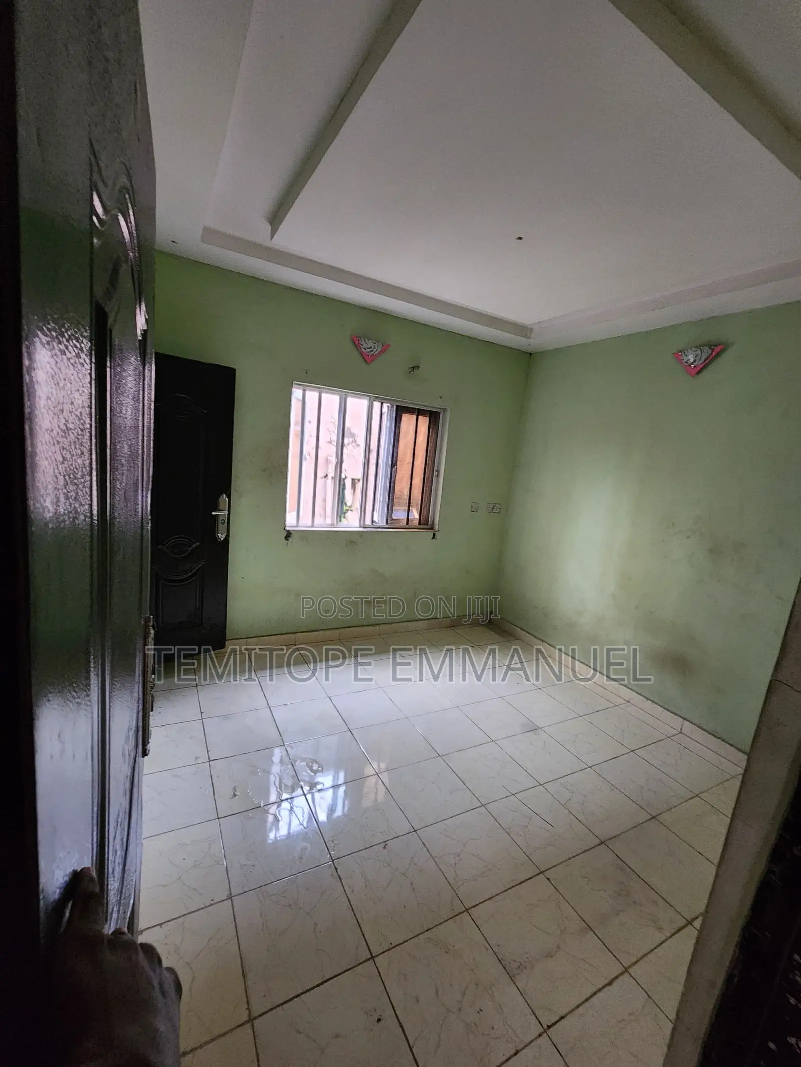 Lovely 1bedroom for Long Lease Good for Commercial Residential in Cement
