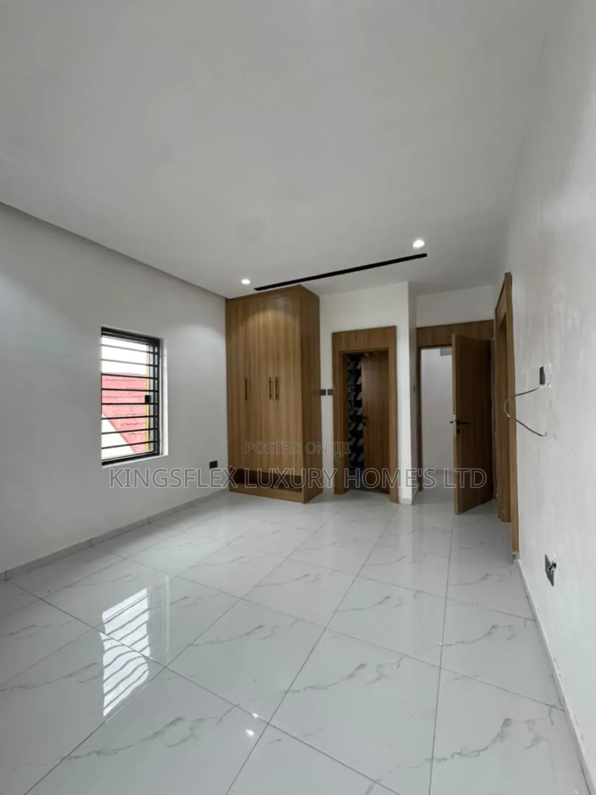 5bdrm Duplex in Estate, Lokogoma for sale in Lokogoma