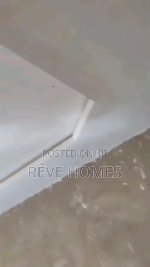 Studio Apartment in Alagomeji for rent in Alagomeji