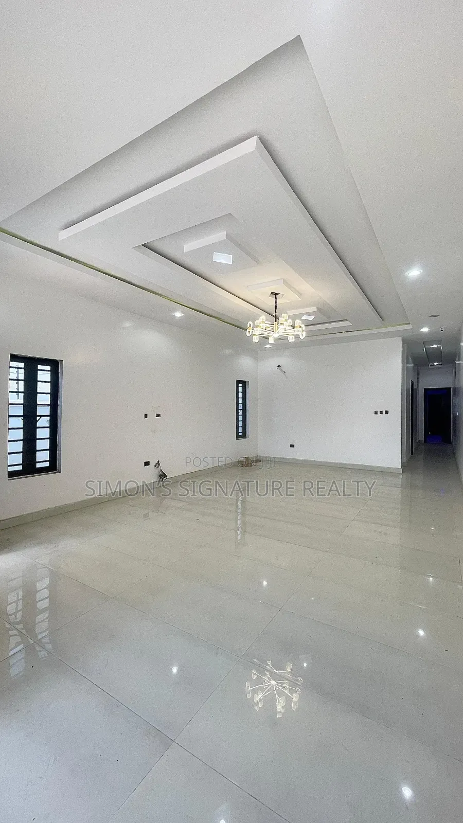 4bdrm Duplex in Ologolo for sale in Ologolo