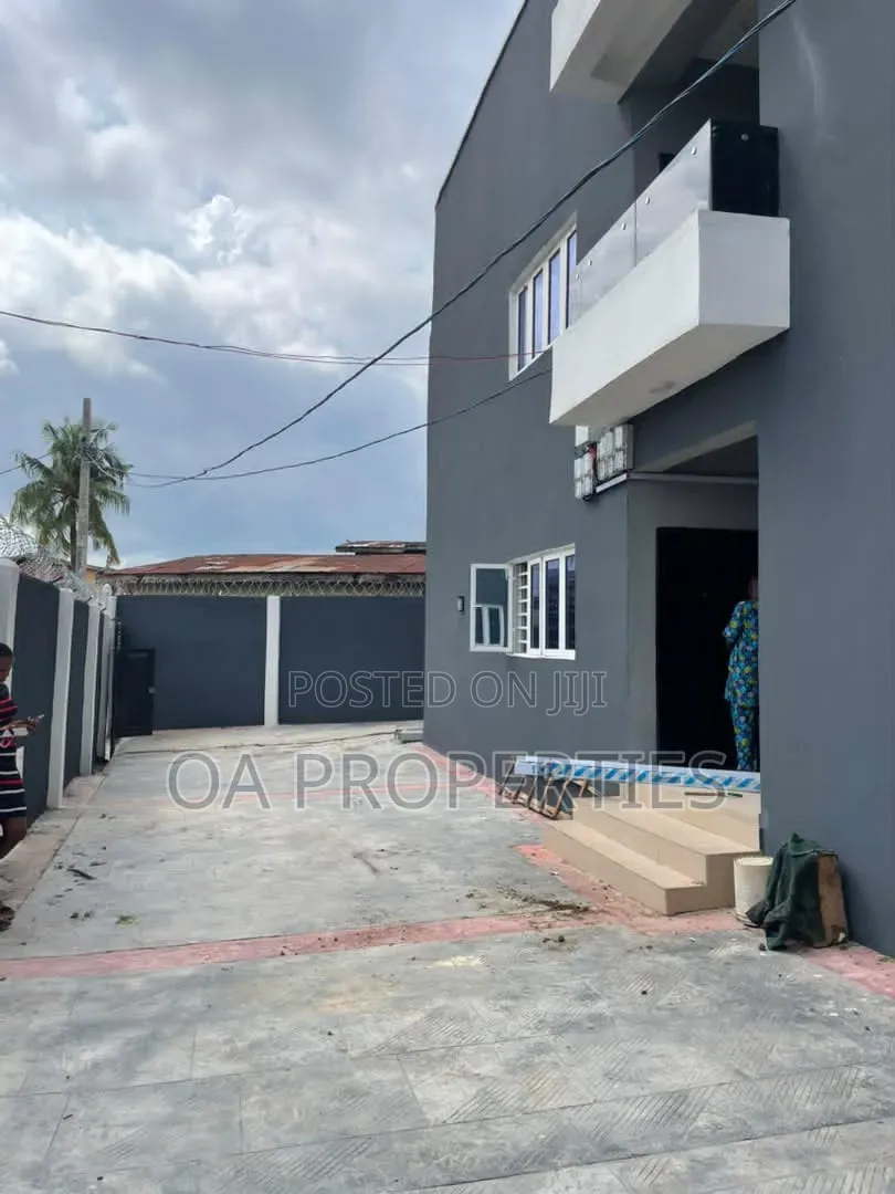 2bdrm Block of Flats in Ikolaba Gra Ibadan for rent in Ibadan