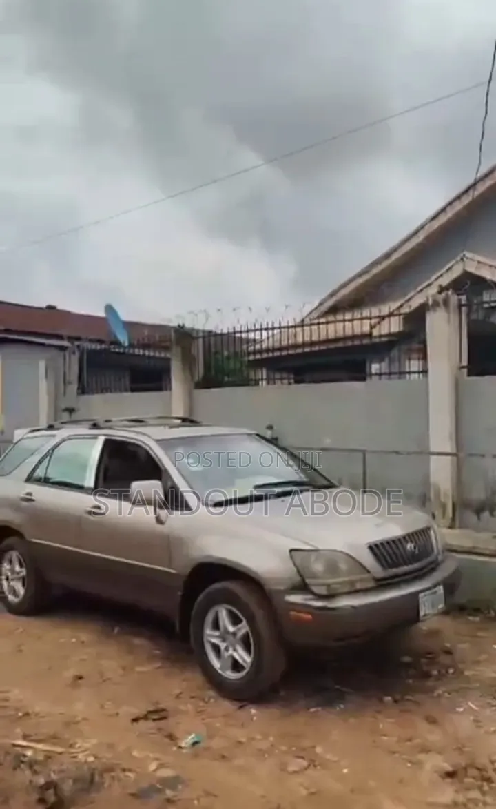 3bdrm Duplex in Olorunfemi Estate, Igando / Ikotun/Igando for sale in Igando / Ikotun/Igando