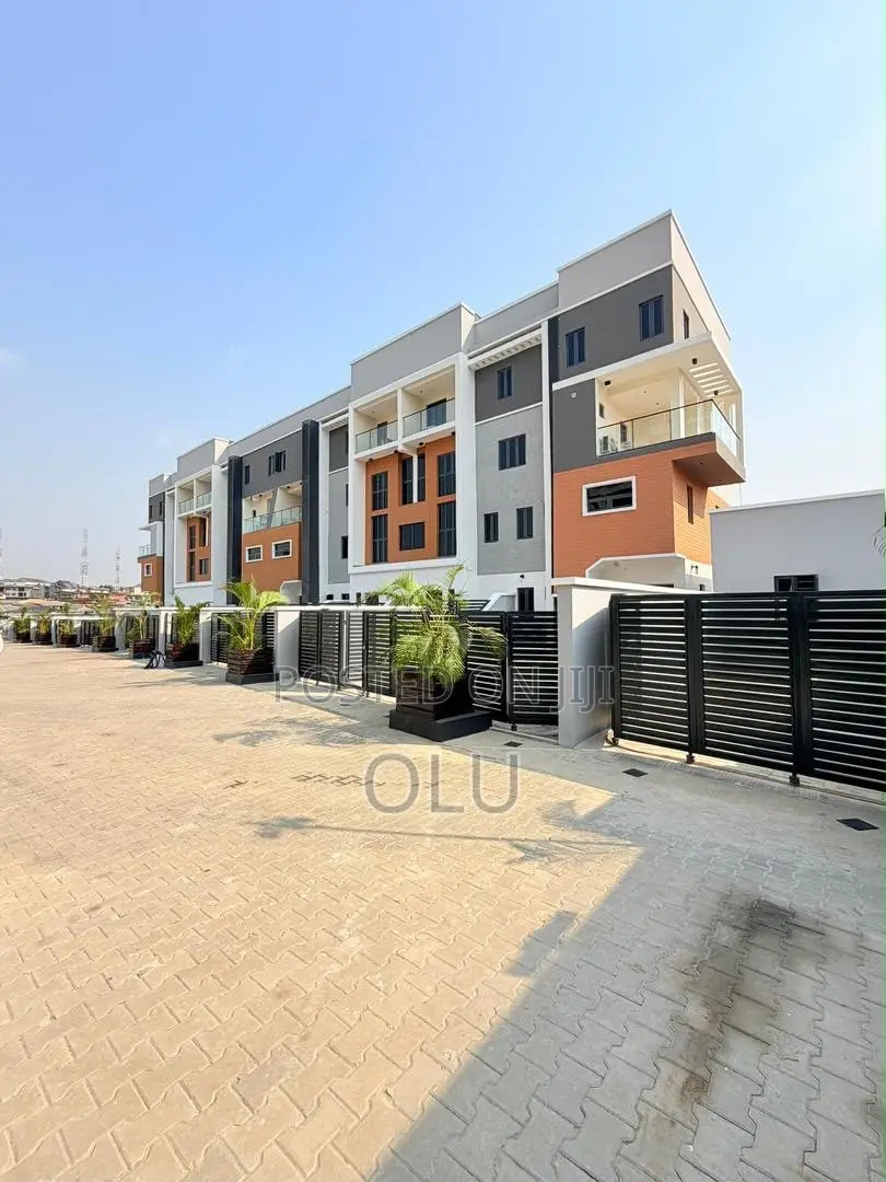 Furnished 4bdrm Duplex in Opebi Ikeja for sale in Opebi