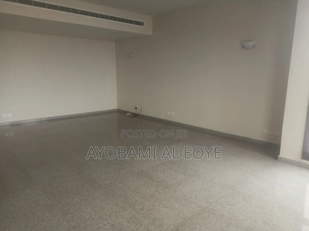 4bdrm Apartment in Banana Island for rent in Banana Island