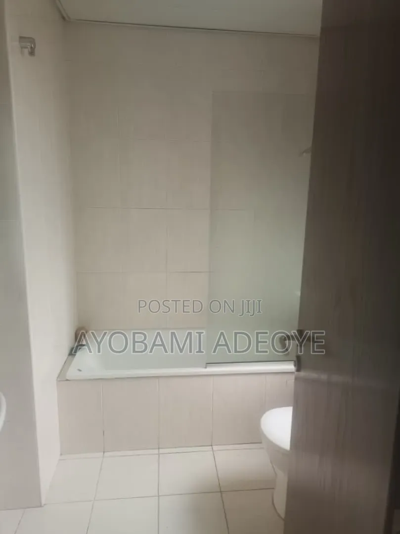 4bdrm Apartment in Banana Island for rent in Banana Island
