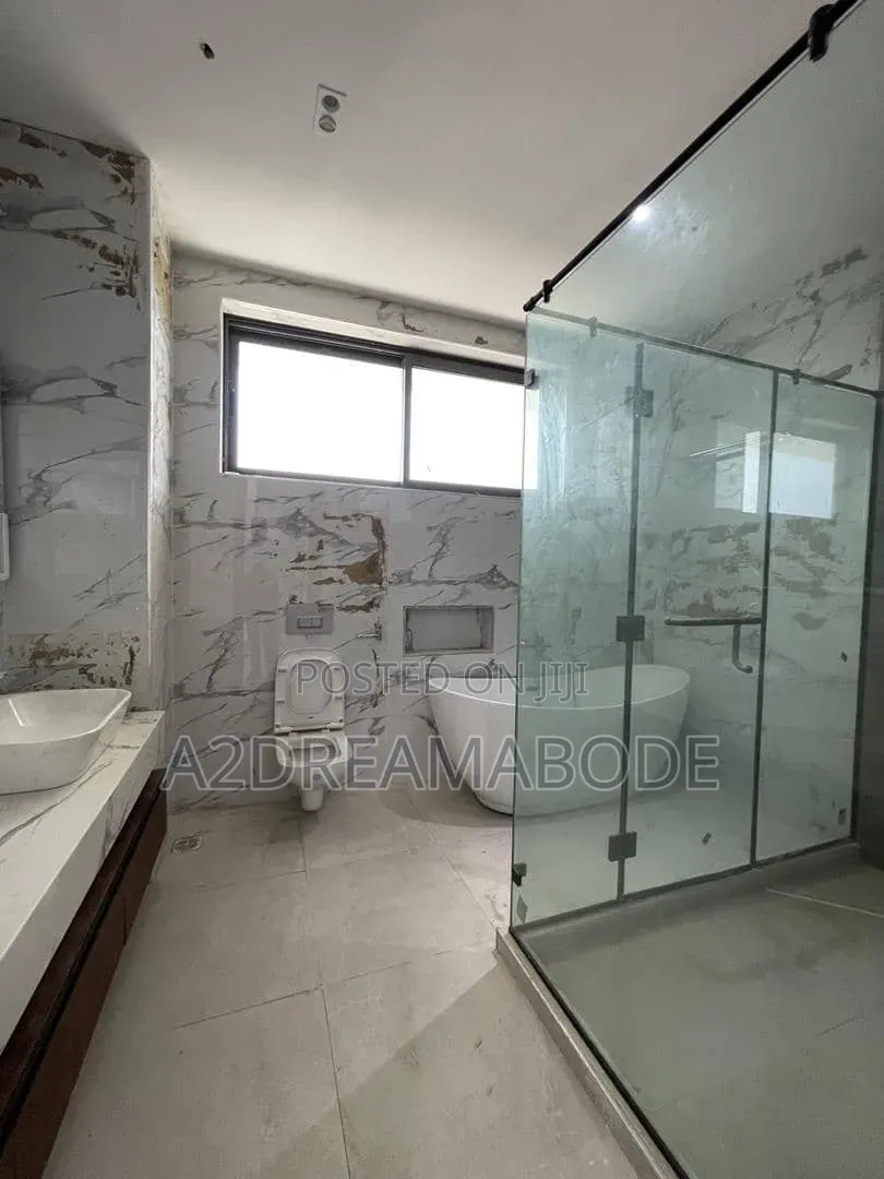 6bdrm Duplex in Ikoyi for sale in Old Ikoyi