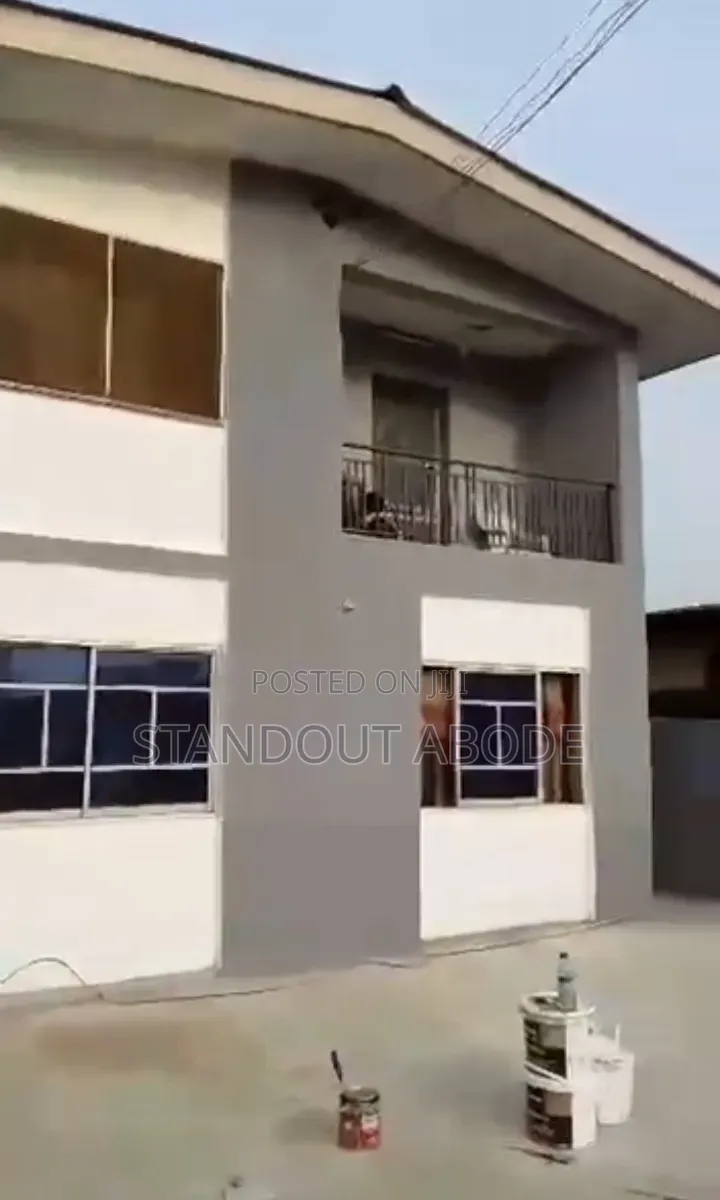 3bdrm Block of Flats in Good Location, Abaranje for sale in Abaranje