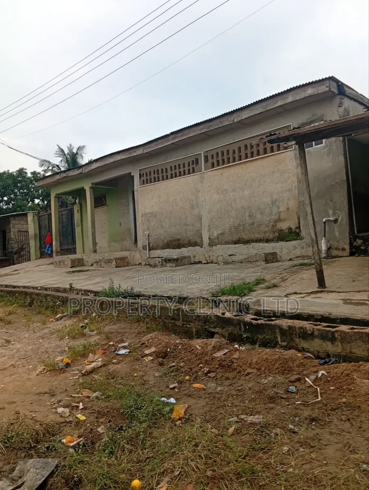 6bdrm Bungalow in Magda, Onigbagbo, Obafemi-Owode for sale in Obafemi-Owode