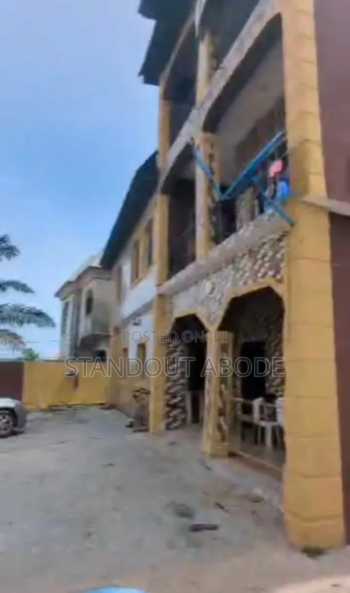 2bdrm Block of Flats in Good Location, Abaranje for sale in Abaranje