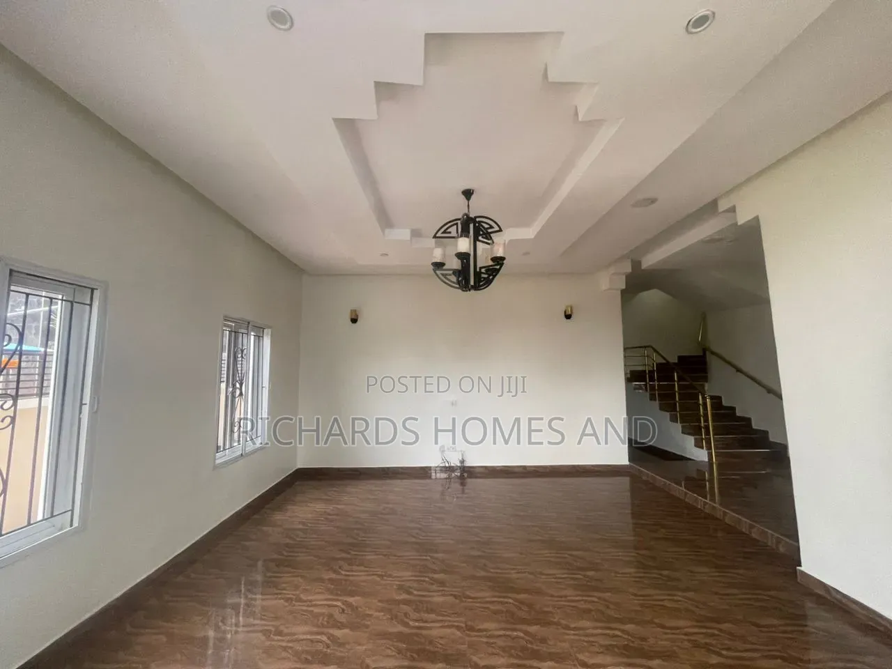 5bdrm Duplex in Parkview Estate for rent in Parkview Estate