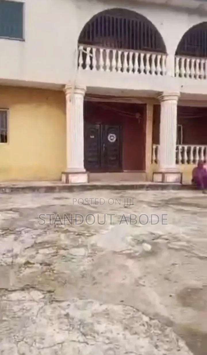 2bdrm Block of Flats in Good Location, Idimu for sale in Idimu