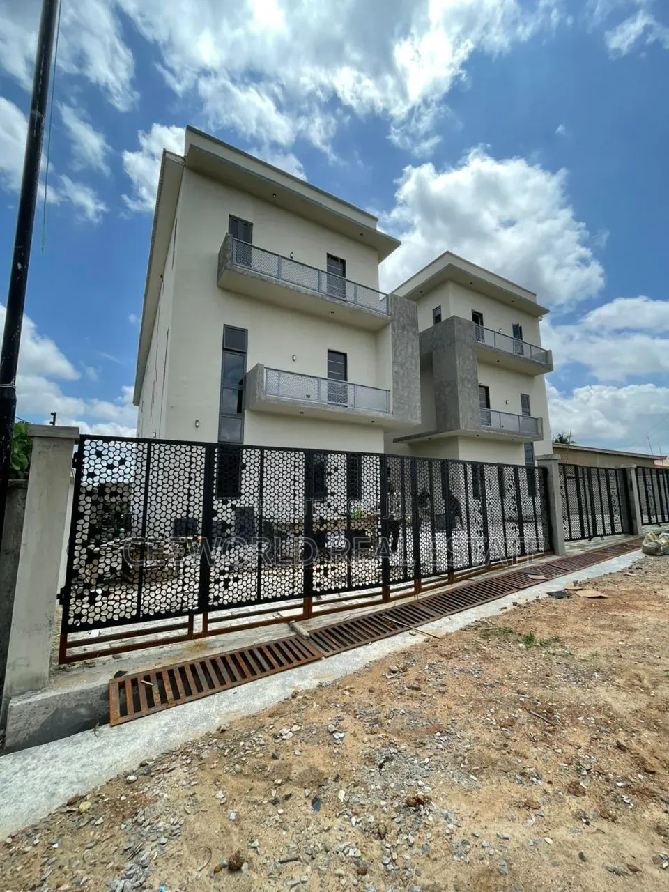 2bdrm Block of Flats in Old Bodija Awosika for sale in Bodija