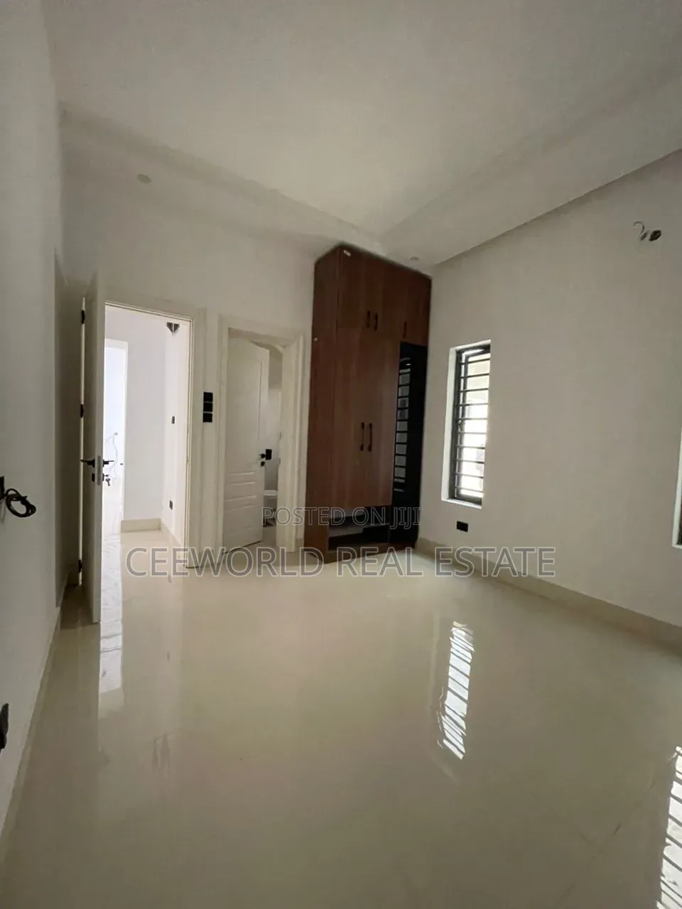 2bdrm Block of Flats in Old Bodija Awosika for sale in Bodija