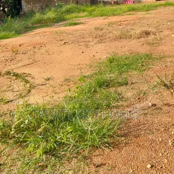 1,300sqm Land for Sale at Lekki Phase 1 in Lekki Phase 1