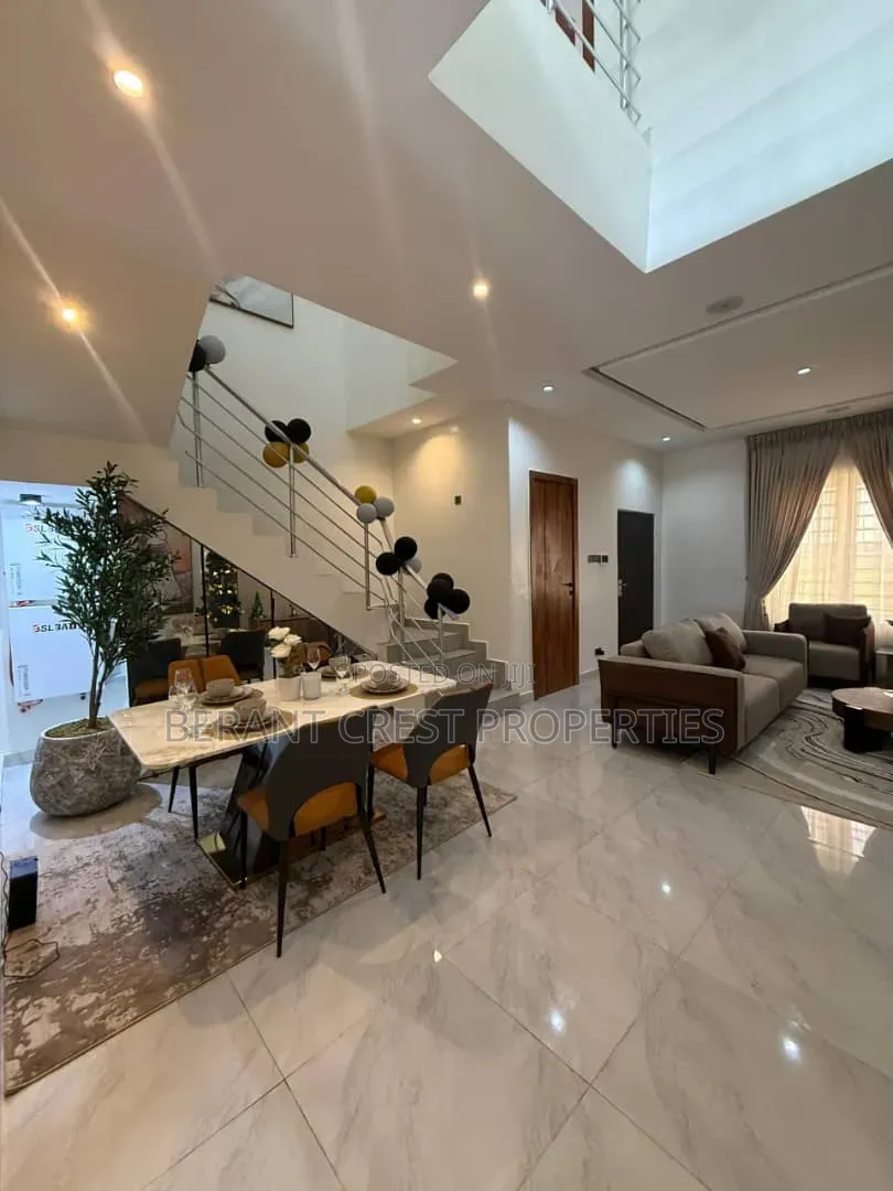 3bdrm Duplex in Idera Scheme, Iberikodo for sale in Iberikodo