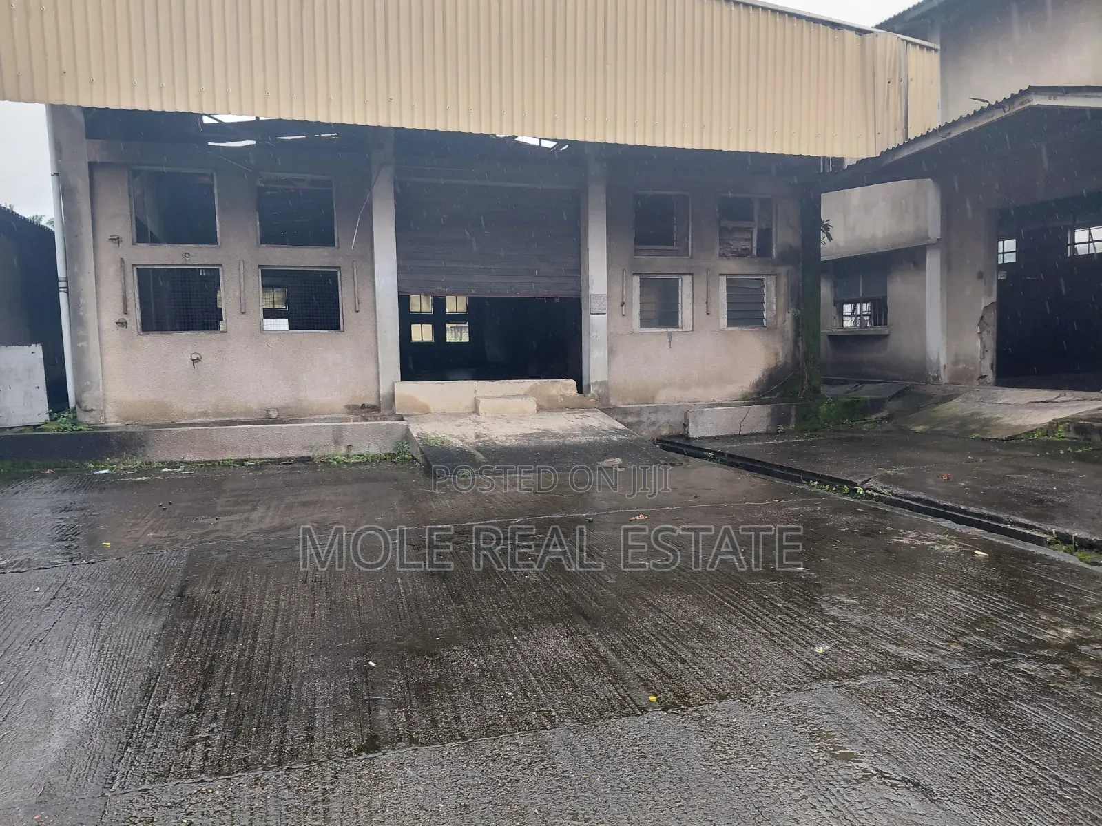 3 Acers (18 Plots) Fenced and Gated Eric More Surulere in Eric Moore