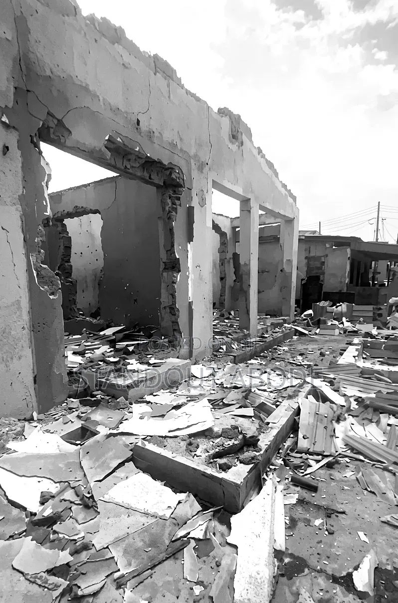 Demolishable Plot of Land for Sale in Shomolu in Shomolu / Shomolu