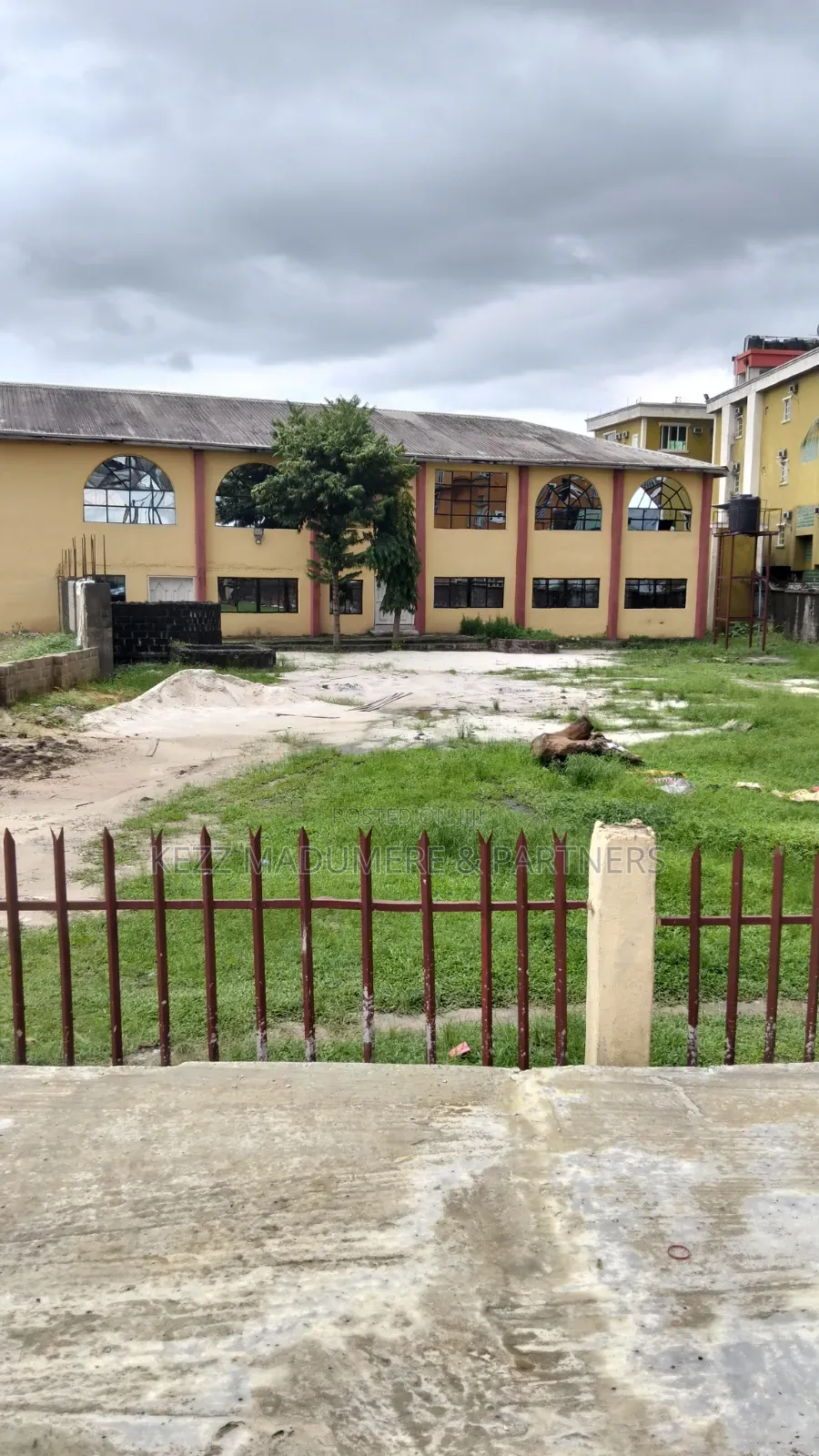 For Sale : A Massive Hall on 6 Plots at Major Stadium Rd, Ph in Rumuomasi