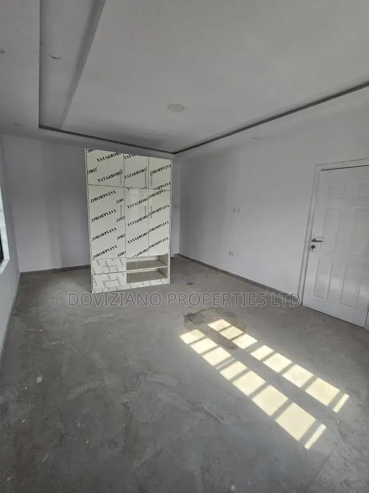 4bdrm Duplex in Shonibare Estate for rent in Shonibare Estate