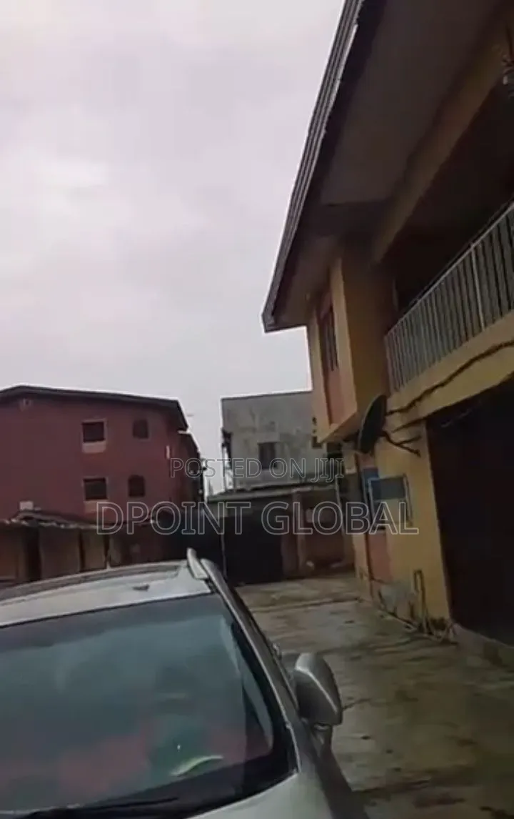 17bdrm Block of Flats in Not Estate, Council for sale in Council