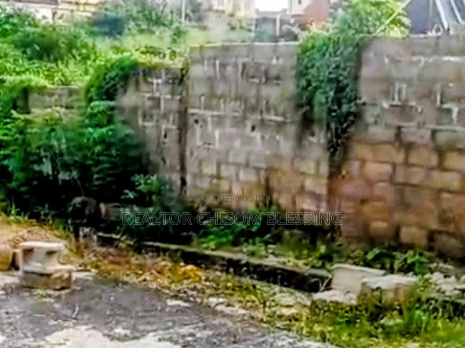 Prime 800sqm Land, Fenced in Amakama Federal Housing Estate, Umuahia! in Umuahia