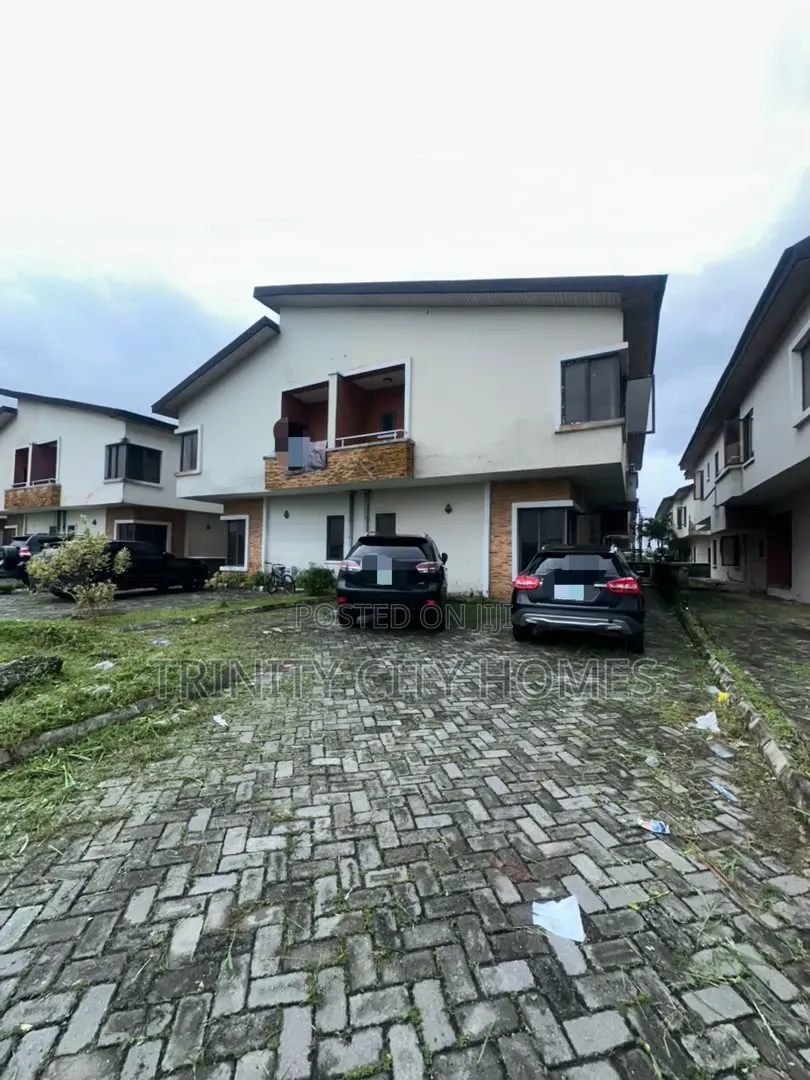 4bdrm Duplex in VGC / Ajah for sale in VGC / Ajah