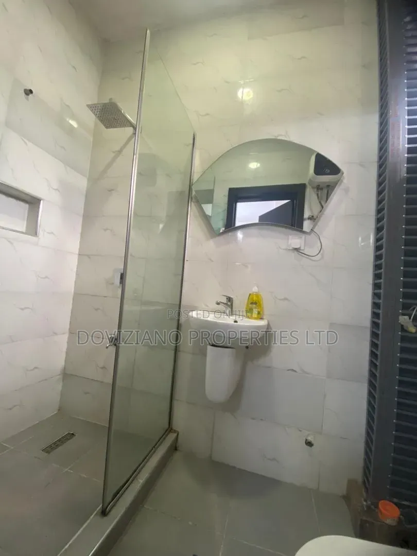 Furnished 2bdrm Apartment in Lekki Phase 1 for rent in Lekki Phase 1