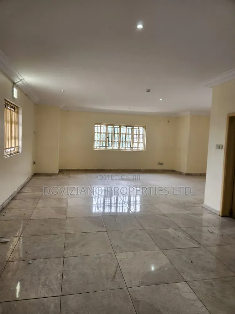5bdrm Duplex in Parkview Estate for rent in Parkview Estate