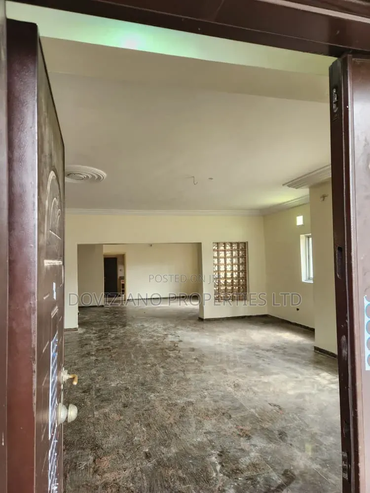 5bdrm Duplex in Parkview Estate for rent in Parkview Estate
