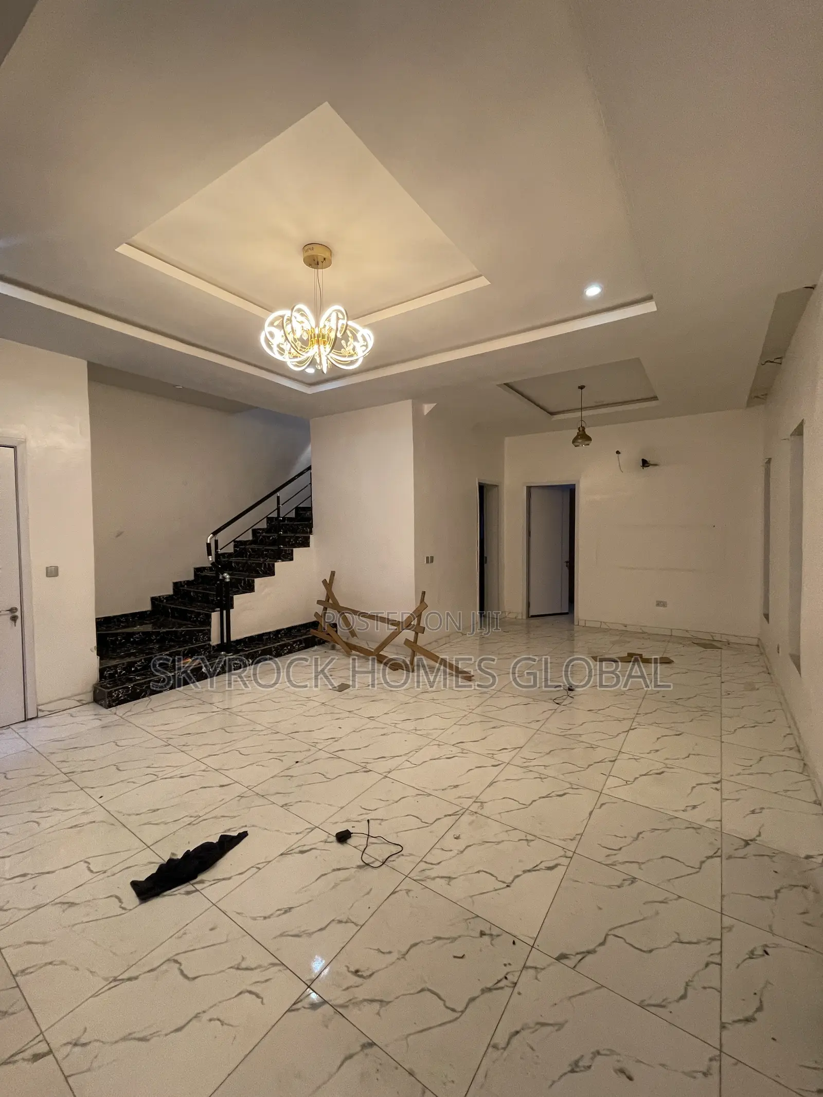 4bdrm Duplex in Ikota for rent in Ikota