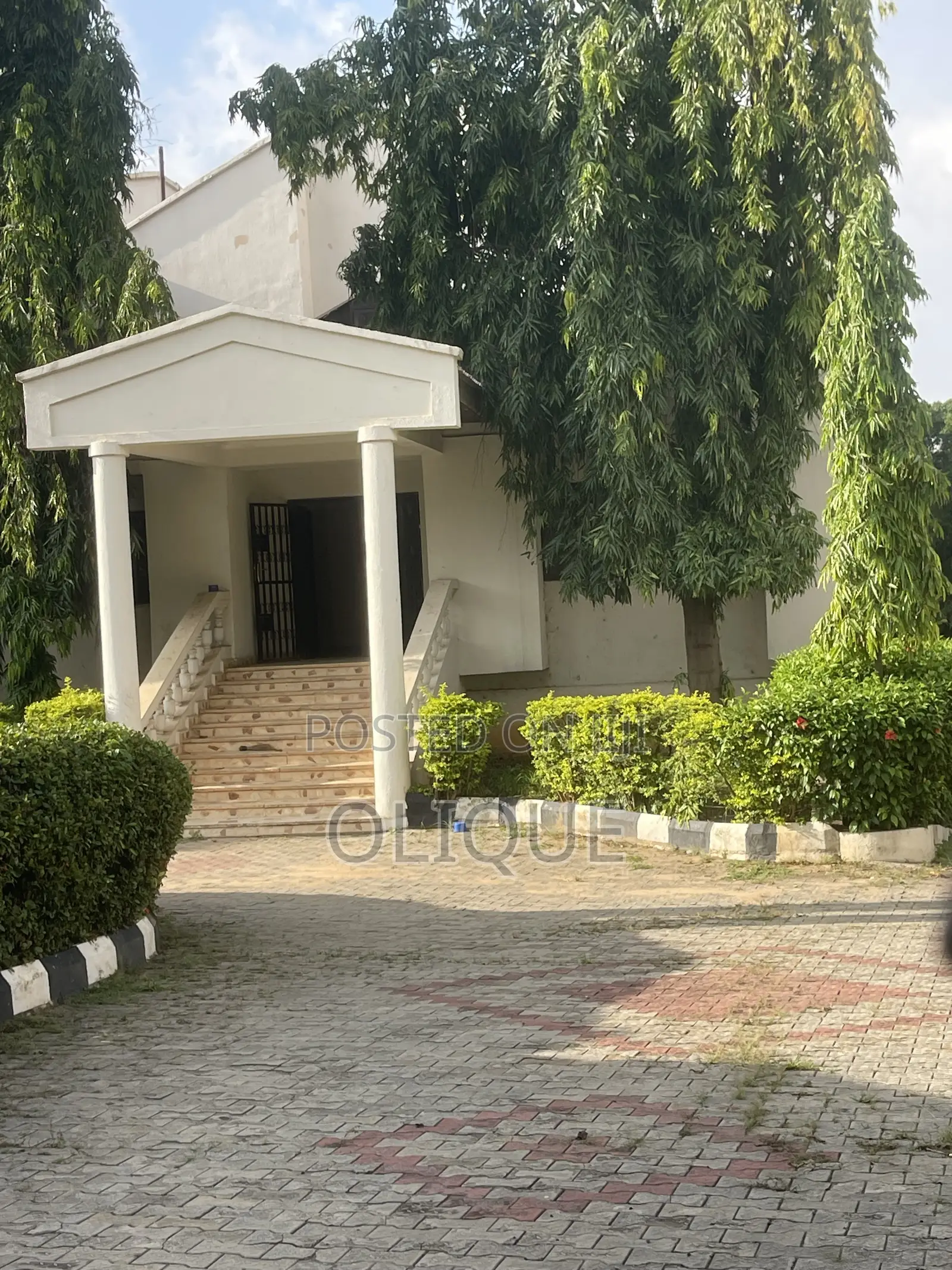 8bdrm Duplex in Maitama for sale in Maitama