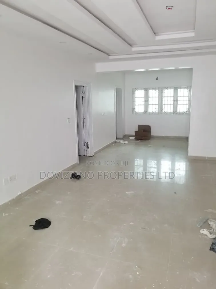 3bdrm Apartment in Lekki Phase 1 for rent in Lekki Phase 1