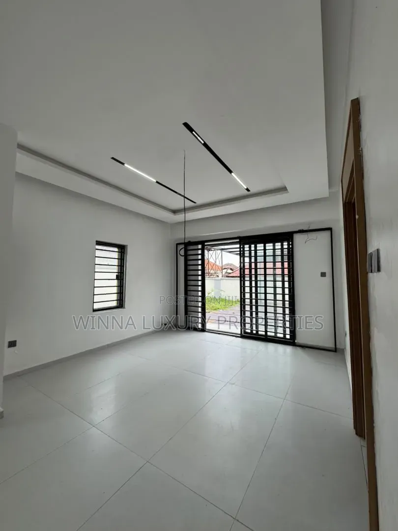 6bdrm Duplex in Lokogoma for sale in Lokogoma