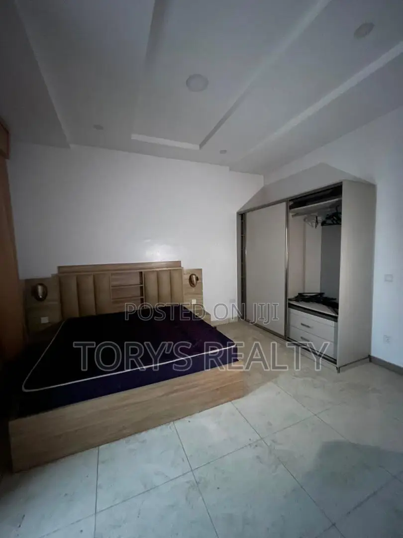 Furnished 4bdrm Duplex in Lekki Phase 1 for rent in Lekki Phase 1