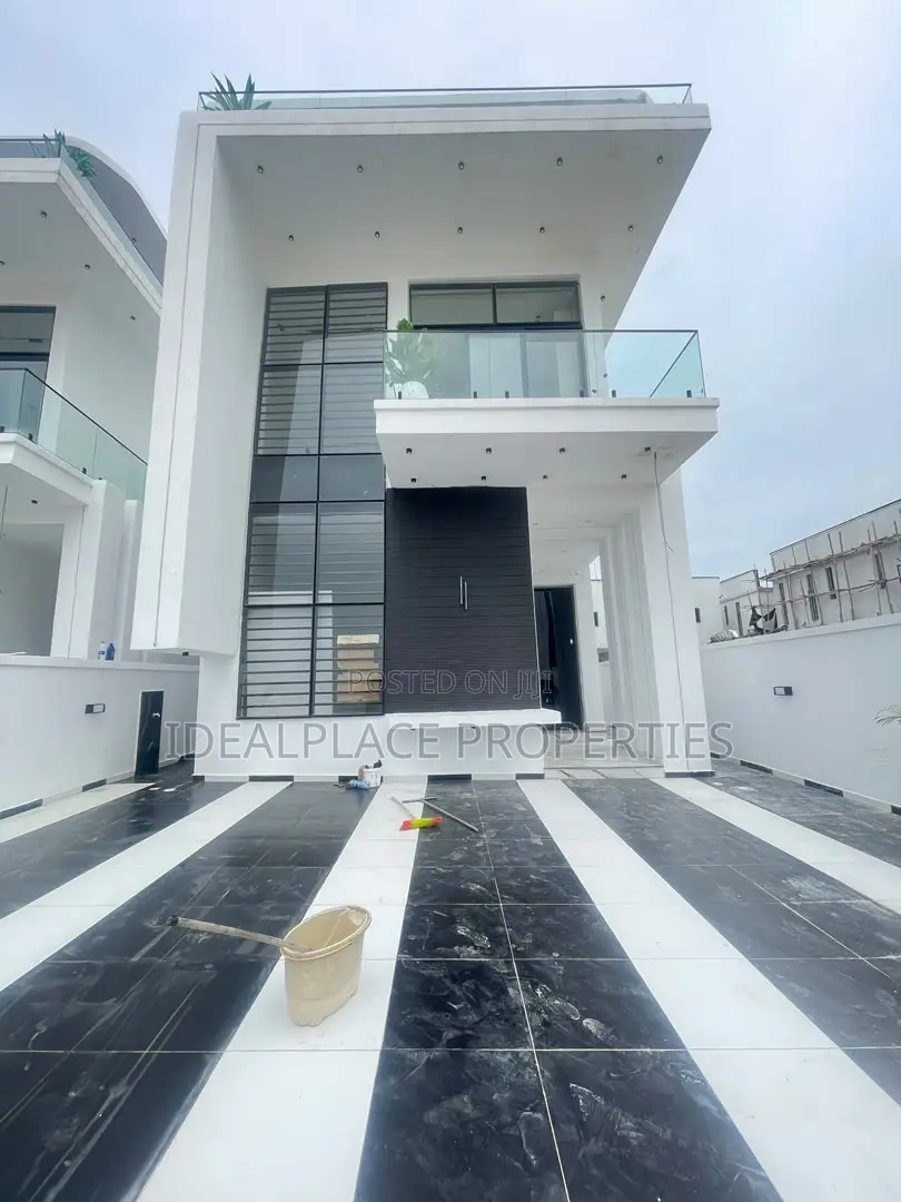 5bdrm Duplex in VGC / Ajah for sale in VGC / Ajah